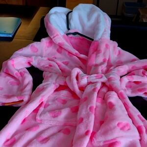 Pink fuzzy robe with hood 7/8 new